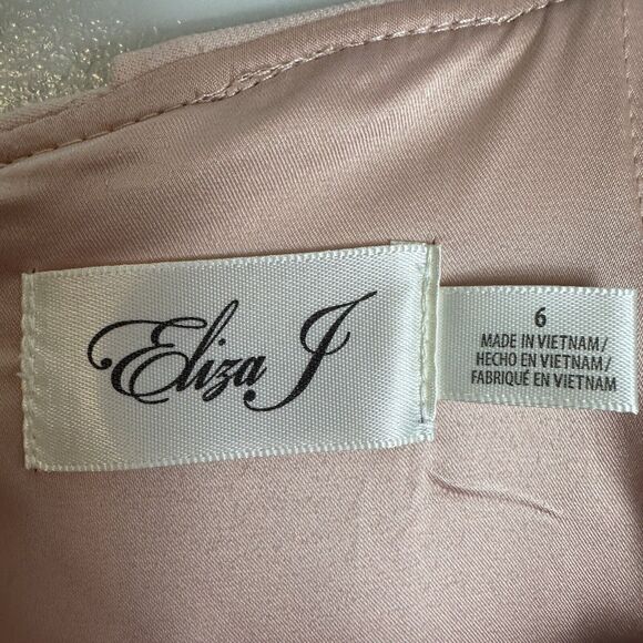 Eliza J Ruffle Bodice Cold Shoulder Formal Gown Womens Size 6 Light Pink - Picture 4 of 16